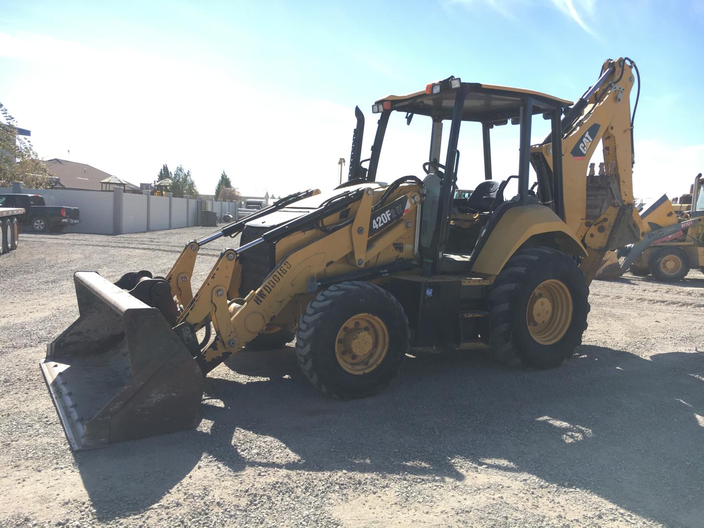 ./imagenes/INVOICE/2019/17135/RETROEXCAVADORA CAT 420F (16).JPG